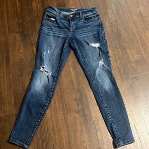 Maurices mid-rise jeans size M Long